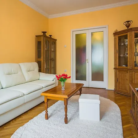 Apartment On Nezavisimosti 29 Minsk